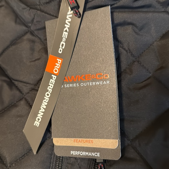 New With Tags. HAWKE & Co Sport. Diamond Quilted. Size Medium - Picture 8 of 11